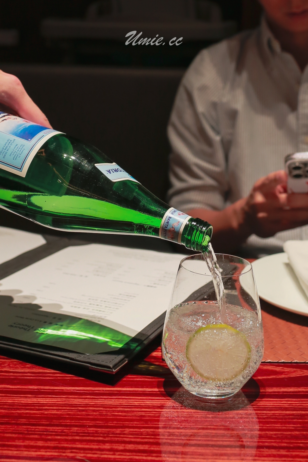 Théorie Theory 餐廳內用環境（約會氛圍）