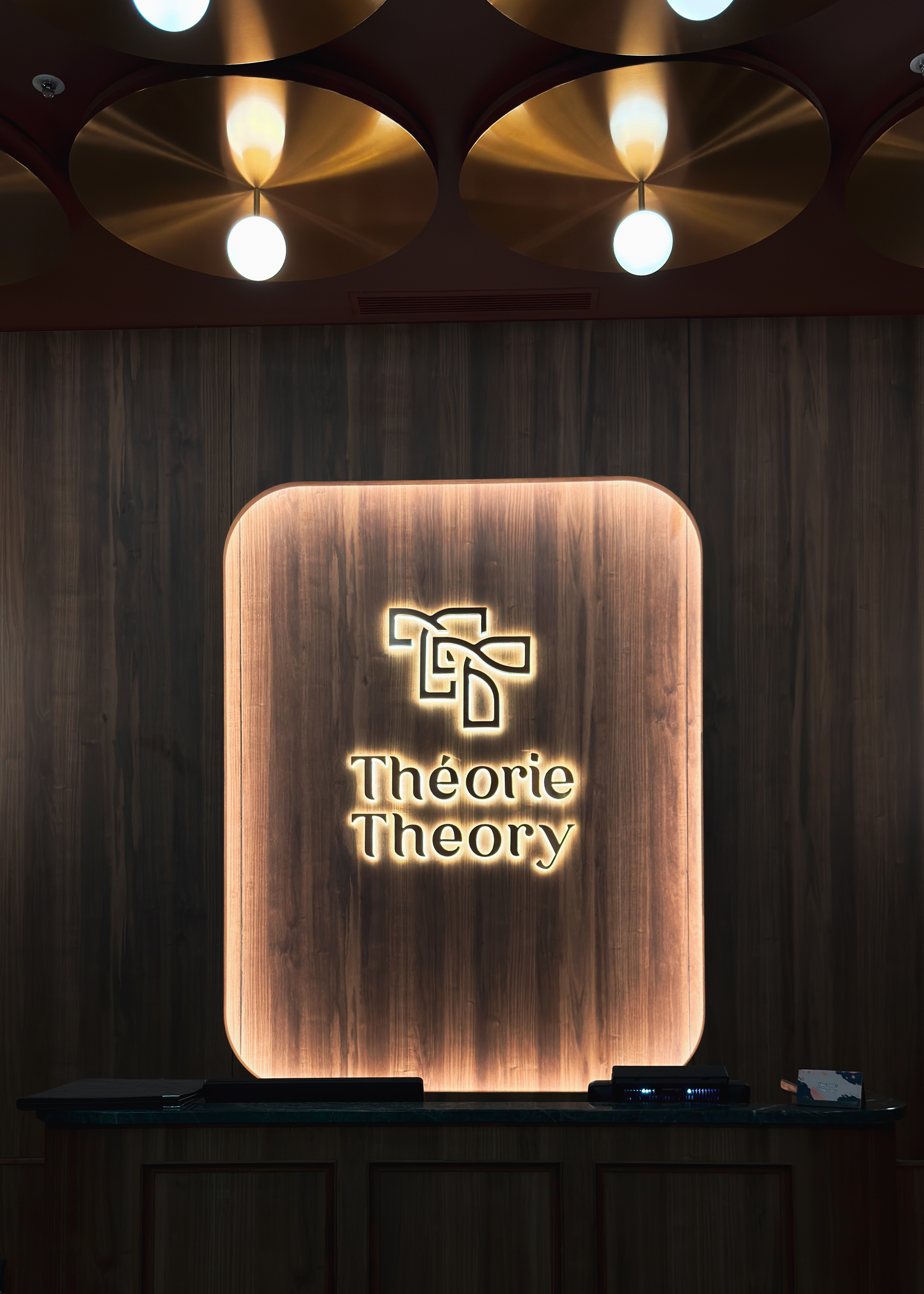 Théorie Theory 餐廳內用環境（約會氛圍）