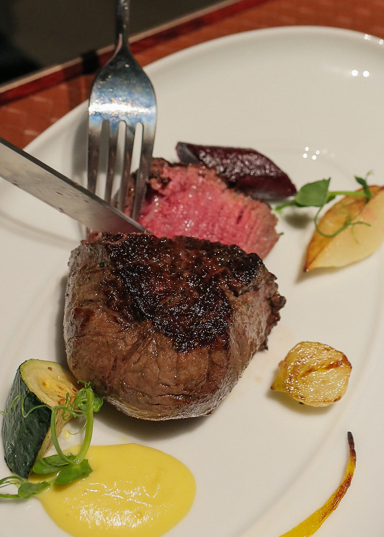 法式牛排館 TT 美國 SRF 菲力牛排三分熟