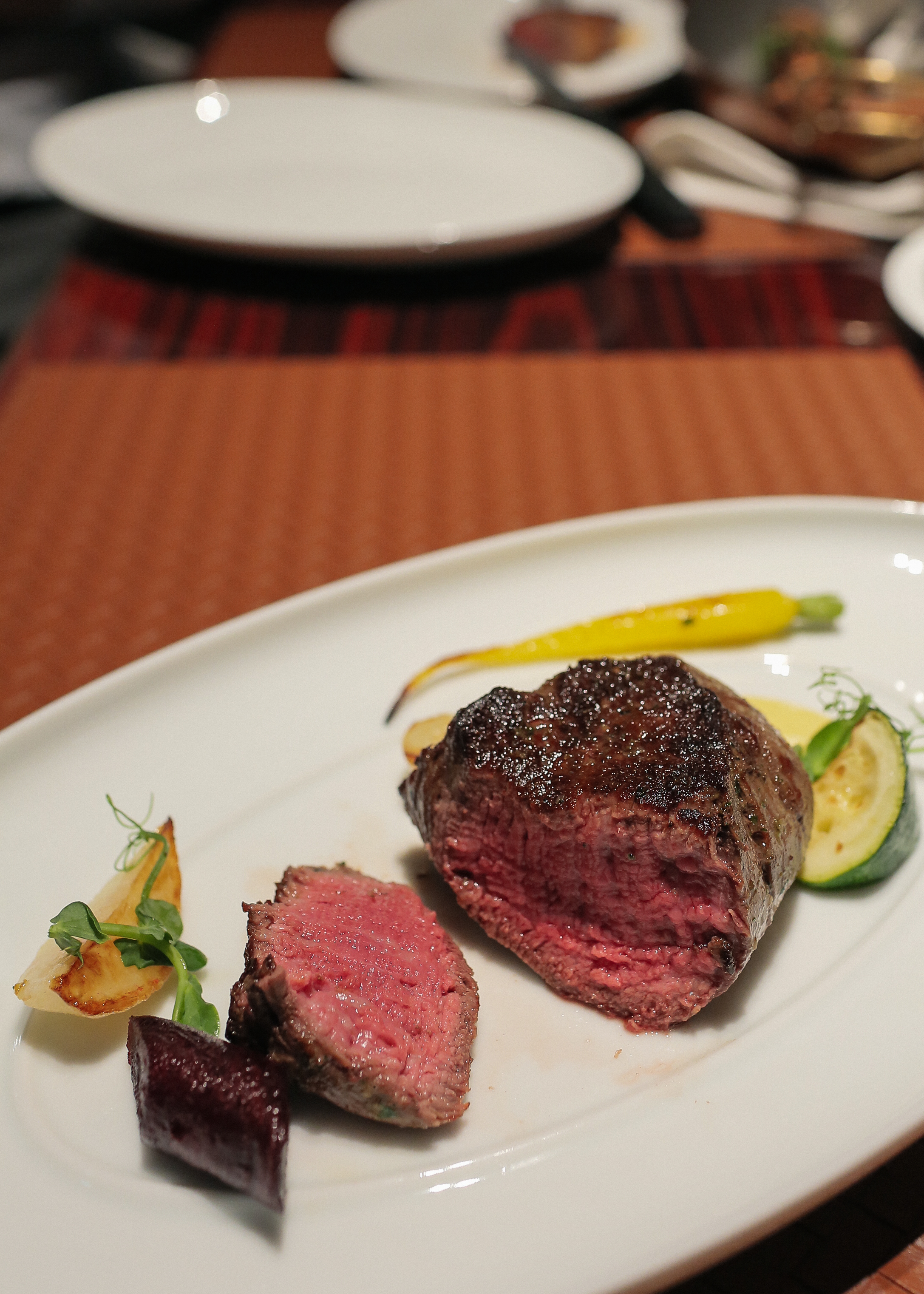 法式牛排館 TT 美國 SRF 菲力牛排三分熟